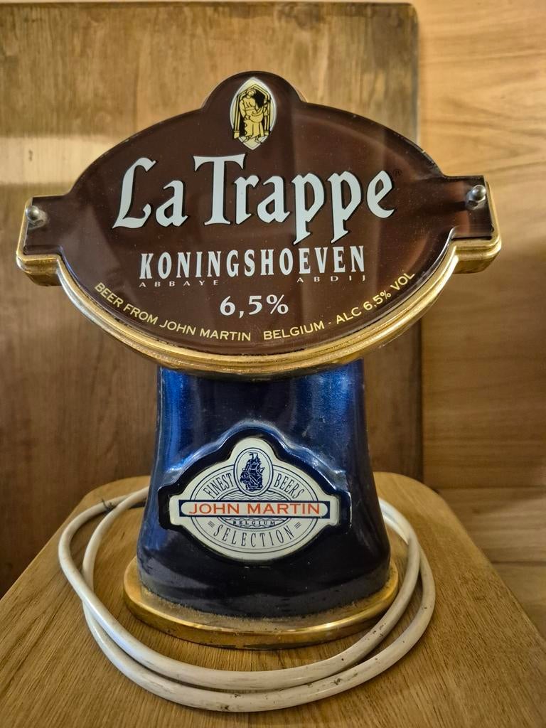 Oude Lichtbak bier reclame, Ophalen, La Trappe
