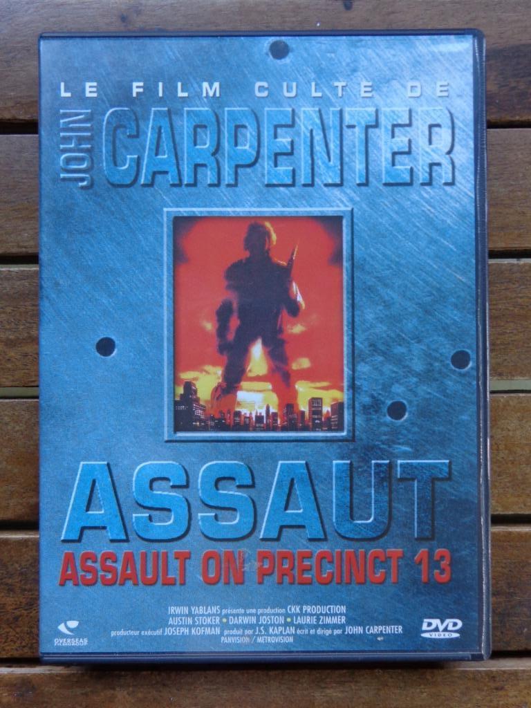 )))  Assaut  //  John Carpenter  (((, À partir de 12 ans, Enlèvement ou Envoi, Comme neuf, Thriller d'action