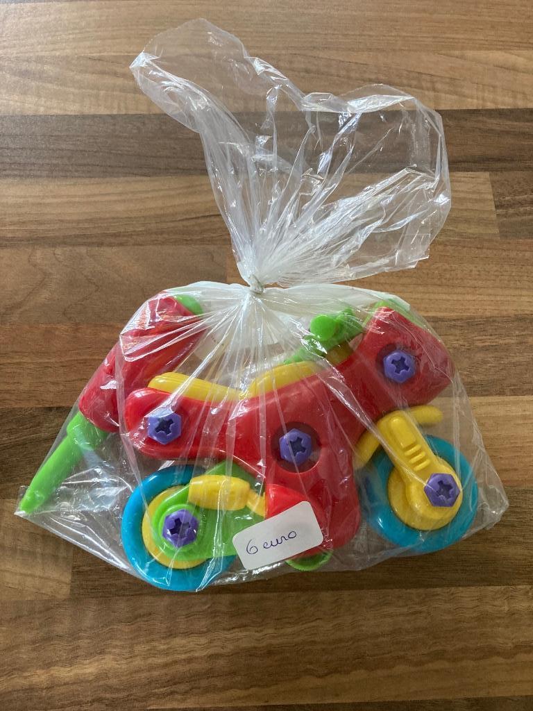 Brommer in mekaar vijzen, Ophalen, Zo goed als nieuw, Bouwen