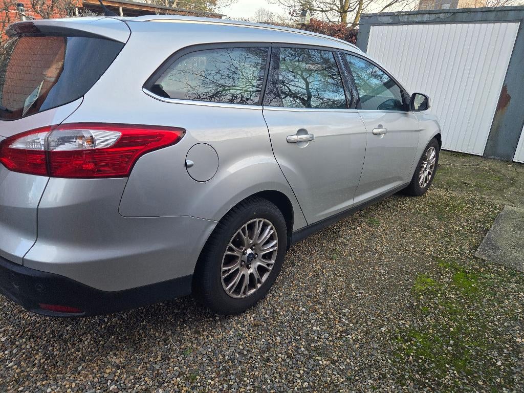 Ford Focus clipper, Focus, Euro 5, Stof, 4 cilinders