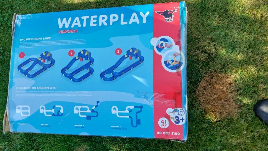 waterspeelgoed waterplay niagara, Ophalen, Gebruikt