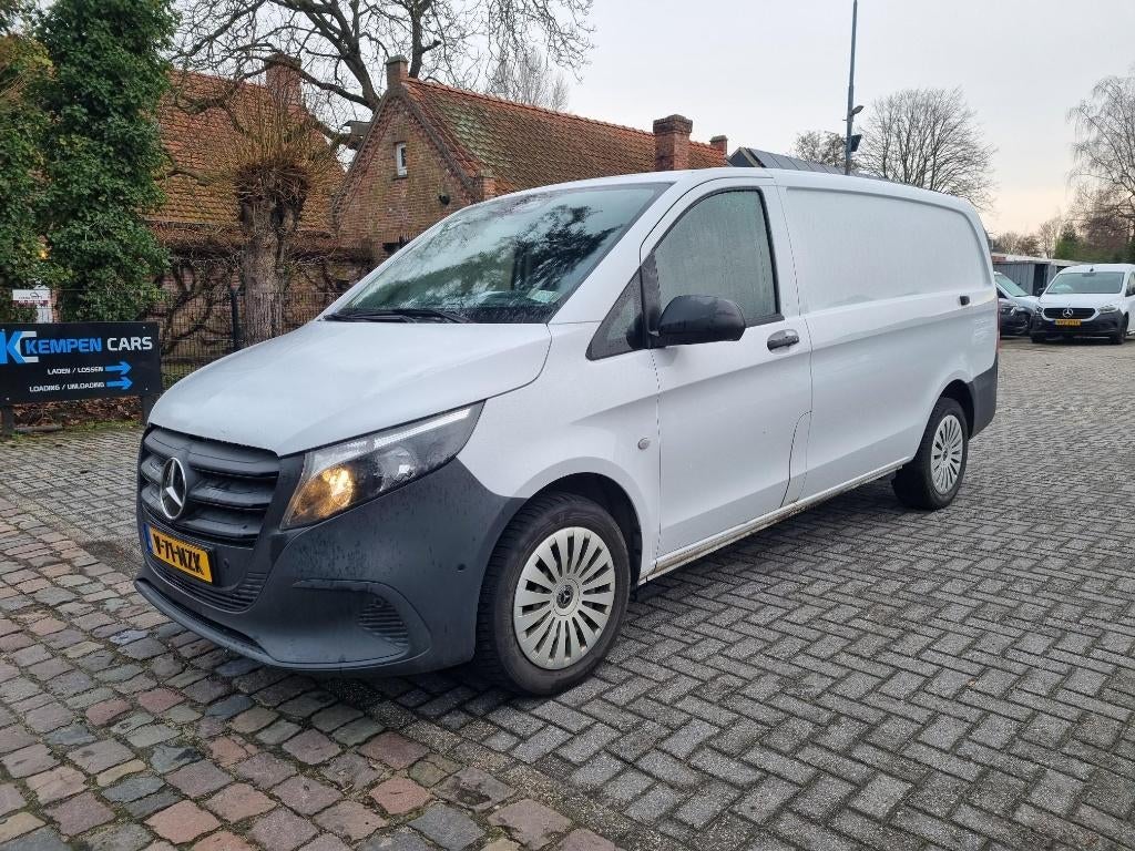 Mercedes Vito Pro 116 CDI L2 Airco Navi Camera 2024, Auto's, Bestelwagens en Lichte vracht, Wit, 5 deurs, Particulier, Onderhoudsboekje