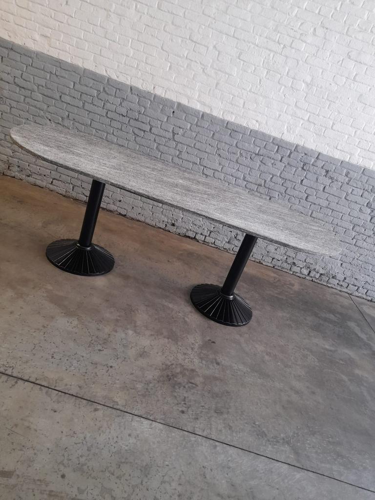 Tables Zanotta, Maison & Meubles, Tables | Tables à manger, Enlèvement, Comme neuf