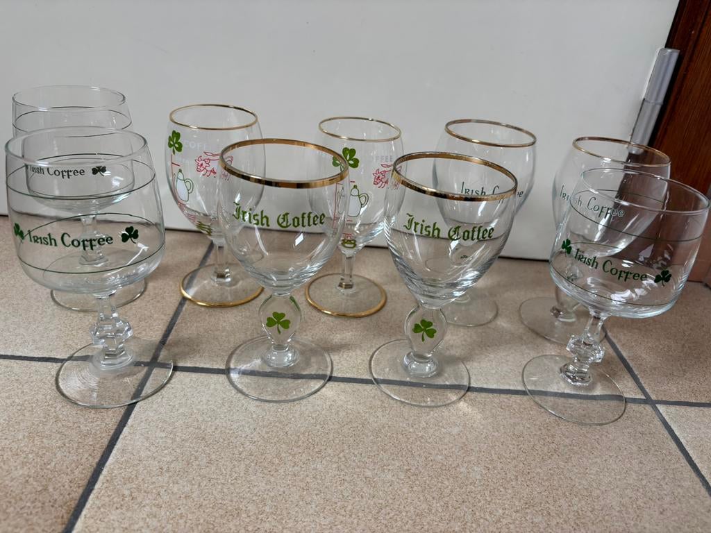 9 irish coffee glazen, Verzamelen, Glas en Drinkglazen, Ophalen of Verzenden