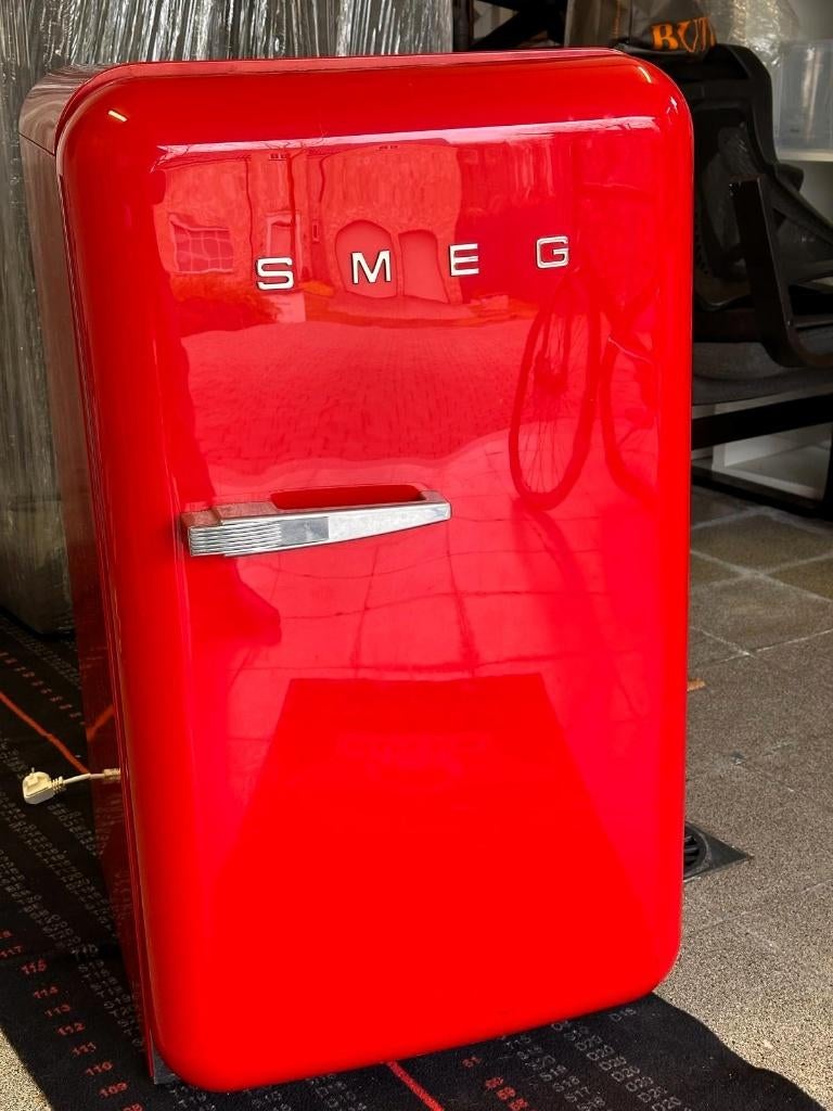 FRIGO  SMEG, Elektronische apparatuur, Koelkasten en IJskasten, Gebruikt, 100 tot 150 liter, 45 tot 60 cm, Met vriesvak