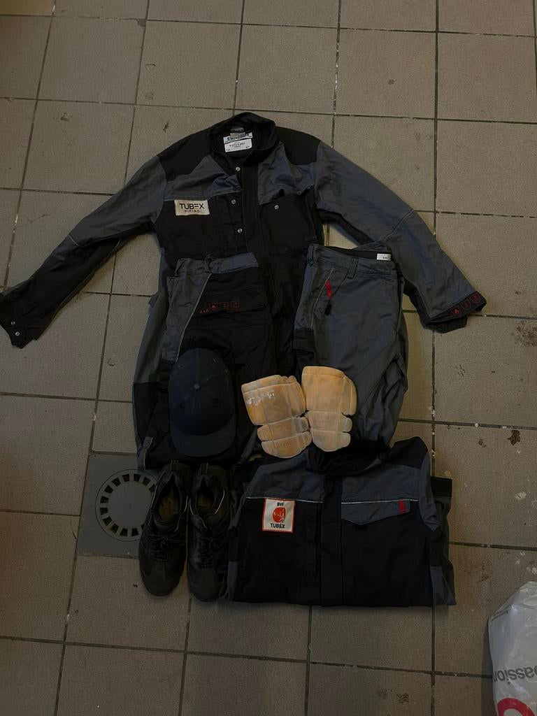 LOT VÊTEMENTS DE TRAVAIL TUBEX – COMPLET, Ophalen, Zo goed als nieuw