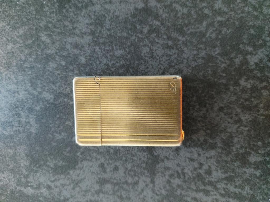 Briquet dupont, Enlèvement, Utilisé