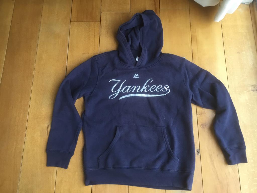 Chandail à capuchon des New York Yankees (K1/2), Sports & Fitness, Baseball & Softball, Enlèvement ou Envoi, Utilisé, Baseball