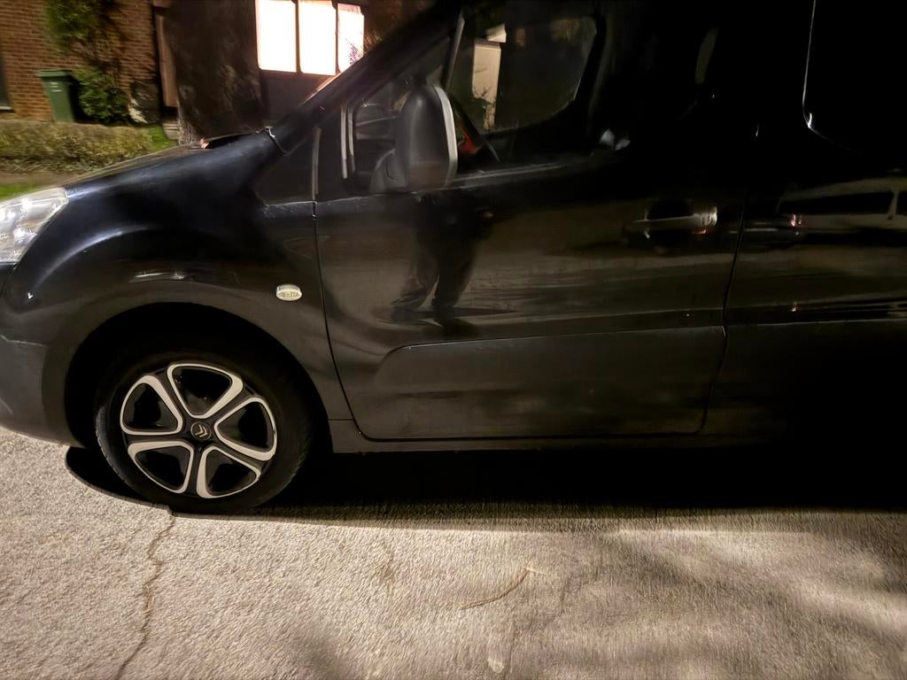 Peugeot partner 2010 avec 190 mille km!!, Achat, Autre carrosserie, Diesel, Particulier