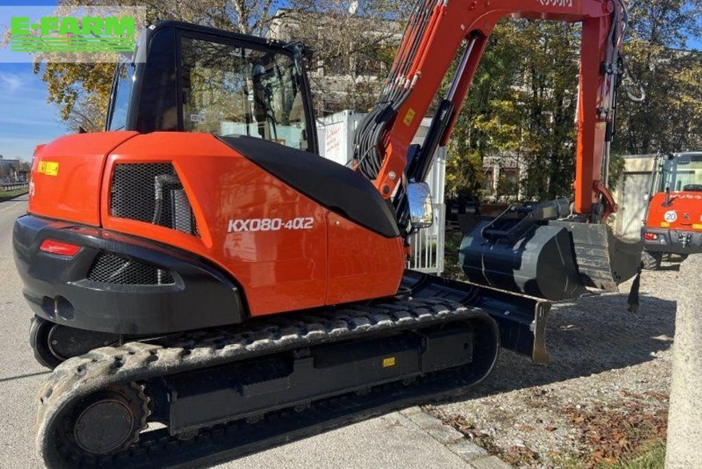 Trouver une mini pelle, Enlèvement, Labour