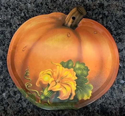 Plateau de service en forme de tomate décoratif à suspendre, Maison & Meubles, Accessoires pour la Maison | Plateaux, Comme neuf