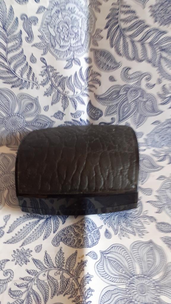 Etui noir gaufré pour boutons de manchettes, Enlèvement ou Envoi, Utilisé