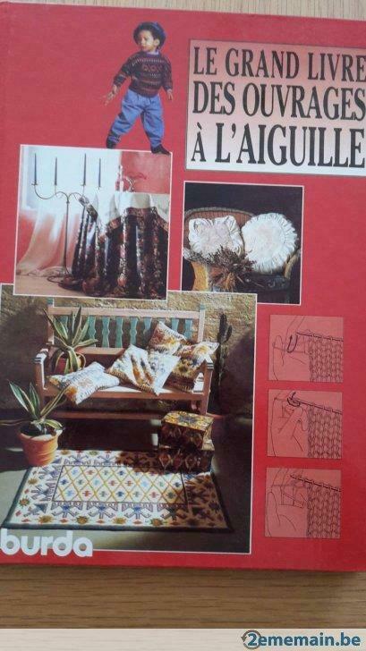 Le grand livre des ouvrages à l'aiguille, Boeken, Hobby en Vrije tijd, Gelezen, Ophalen of Verzenden