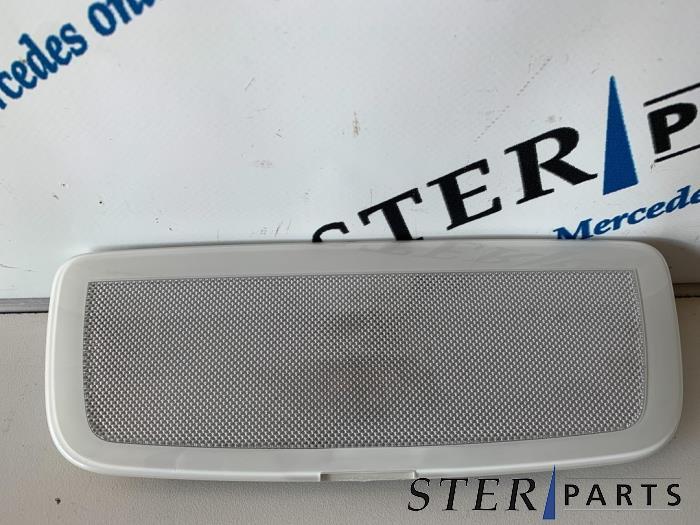 Binnenverlichting achter van een Mercedes B-Klasse, Ophalen of Verzenden, 3 maanden garantie, Gebruikt, Mercedes-Benz