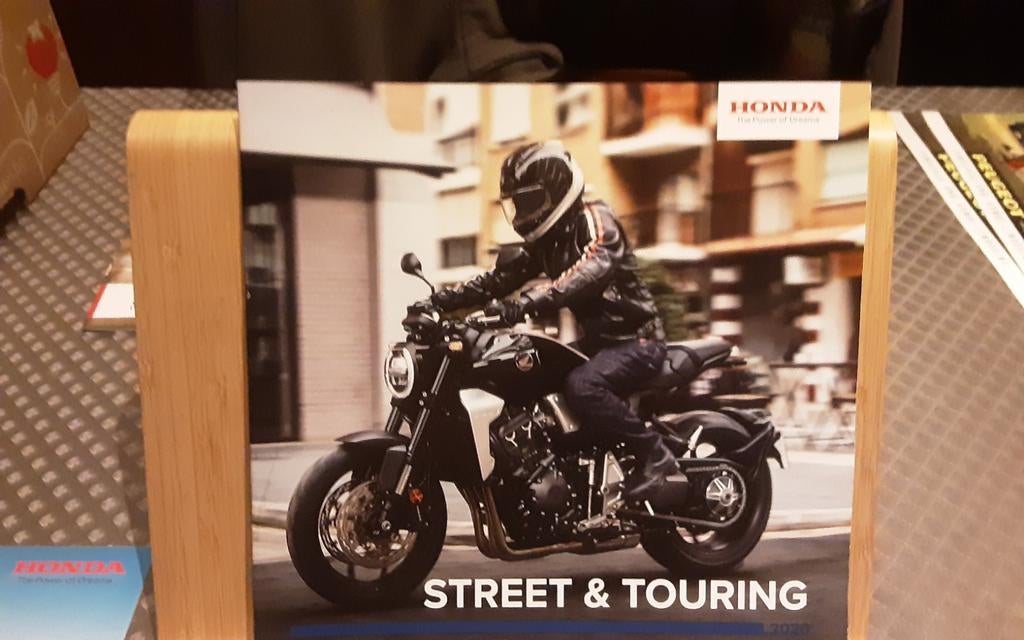 Honda street &touring brochure, Ophalen of Verzenden