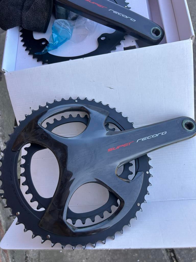 Campagnolo Super Record 12 Ultra Torque Carbon crankstel, Fietsen en Brommers, Fietsonderdelen, Ophalen, Zo goed als nieuw