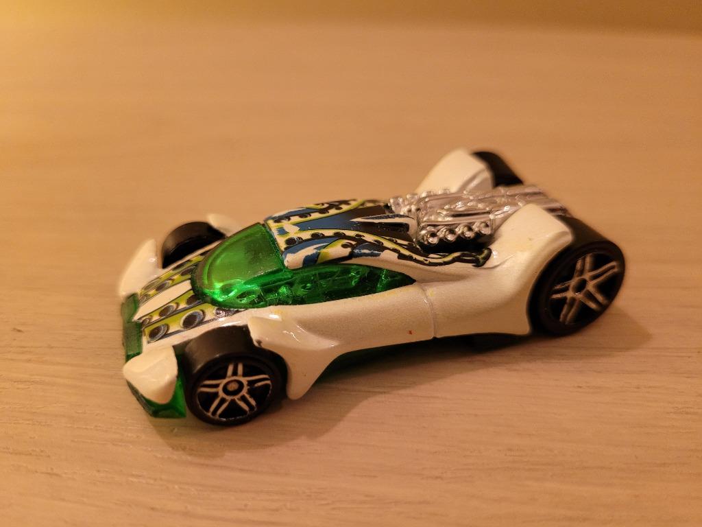 1 kleine witte auto, Ophalen of Verzenden, Zo goed als nieuw, Auto