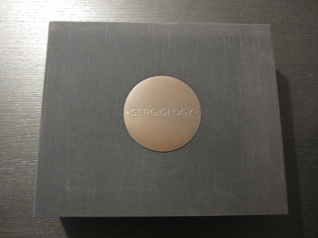 Sergiology [deluxe limited + numbered set] box - boek -audio, Enlèvement ou Envoi