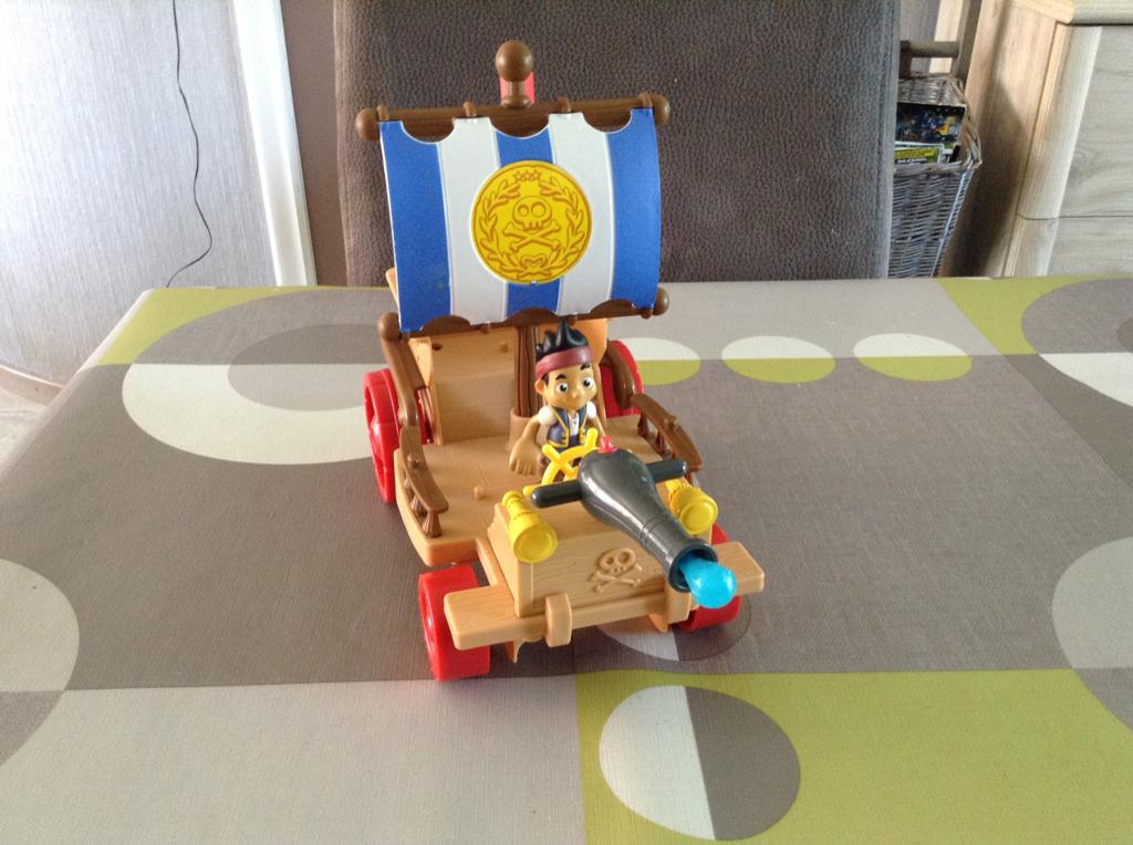 Disney junior Jake the Pirate zeilwagen, Ophalen of Verzenden, Zo goed als nieuw