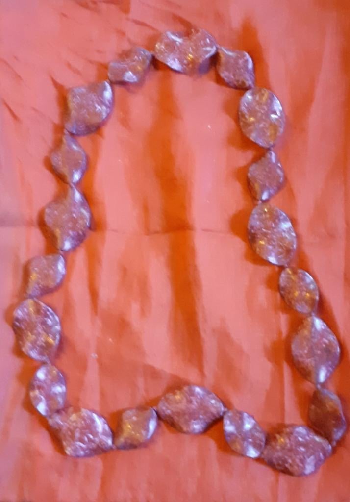 collier sautoir grosse pastille plate bordeau marbre blanc, Bijoux, Sacs & Beauté, Colliers, Enlèvement ou Envoi, Comme neuf, Blanc