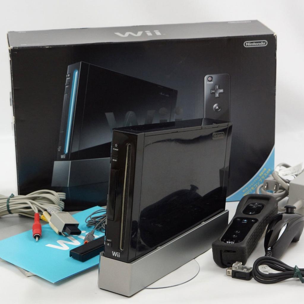 Set van 2x Wii RVL-001 zwart en wit met accessoires en games, Ophalen of Verzenden, Nieuw, Met games