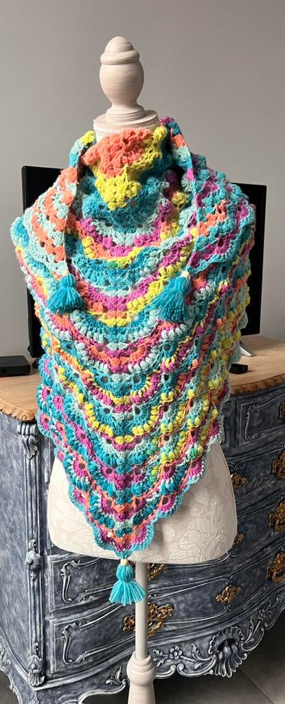 Joli châle bohème fait main au crochet, Kleding | Dames, Ophalen, Nieuw, Maat 38/40 (M), Sjaal