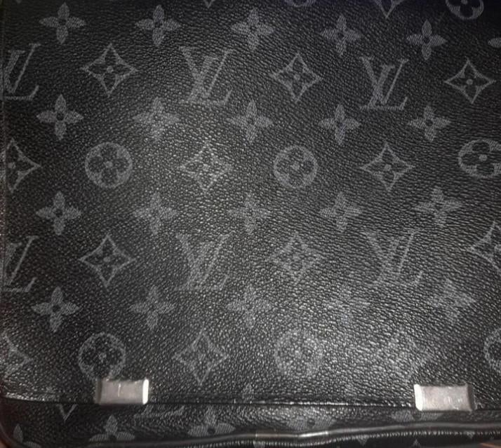 lv tas, Computers en Software, Laptophoezen, Ophalen