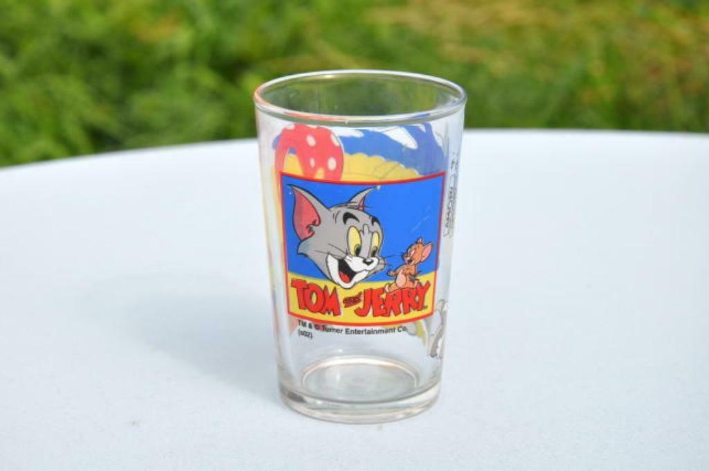 §  verre tom et jerry cuisinier (1), Collections, Enlèvement ou Envoi, Comme neuf, Verre à eau