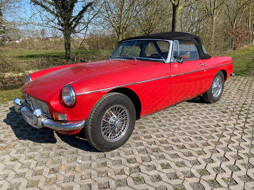 MGB bouwjaar 1963 Lepeldeuren, Rouge, B, Achat, Boîte manuelle