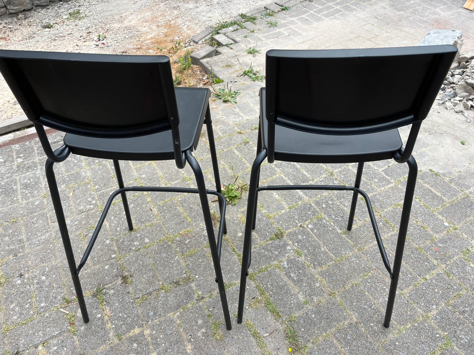 Chaises hautes noires, Maison & Meubles, Chaises, Enlèvement, Comme neuf