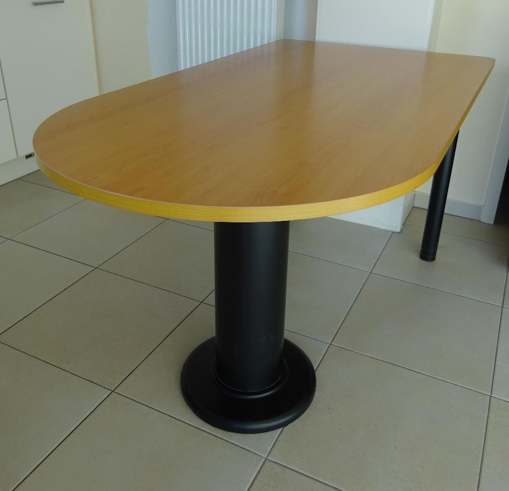 Inboedel: tafel, kruk, zetel en antieke kast, Antiek en Kunst, Antiek | Meubels | Kasten, Ophalen