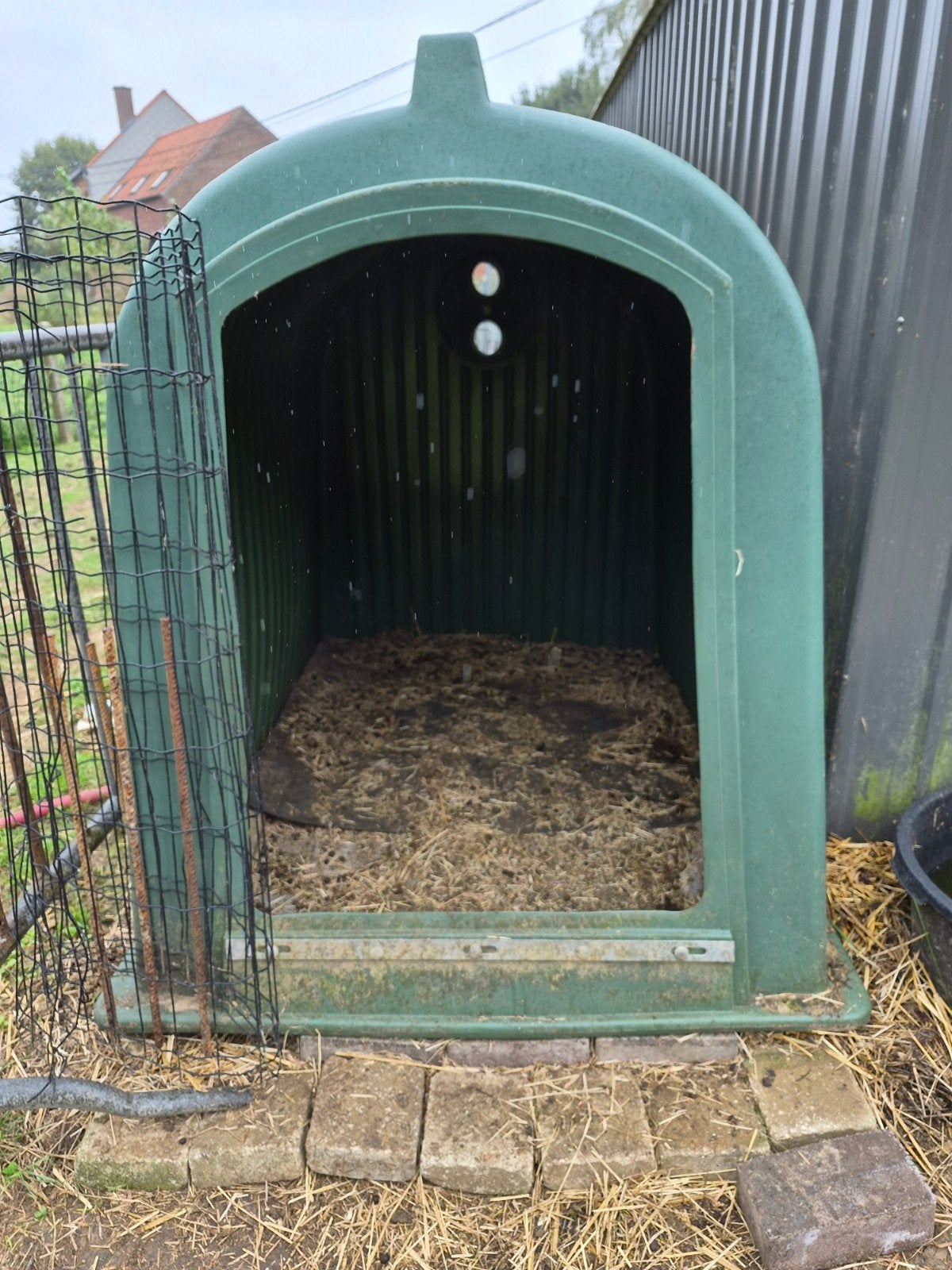 schuilhok, Dieren en Toebehoren