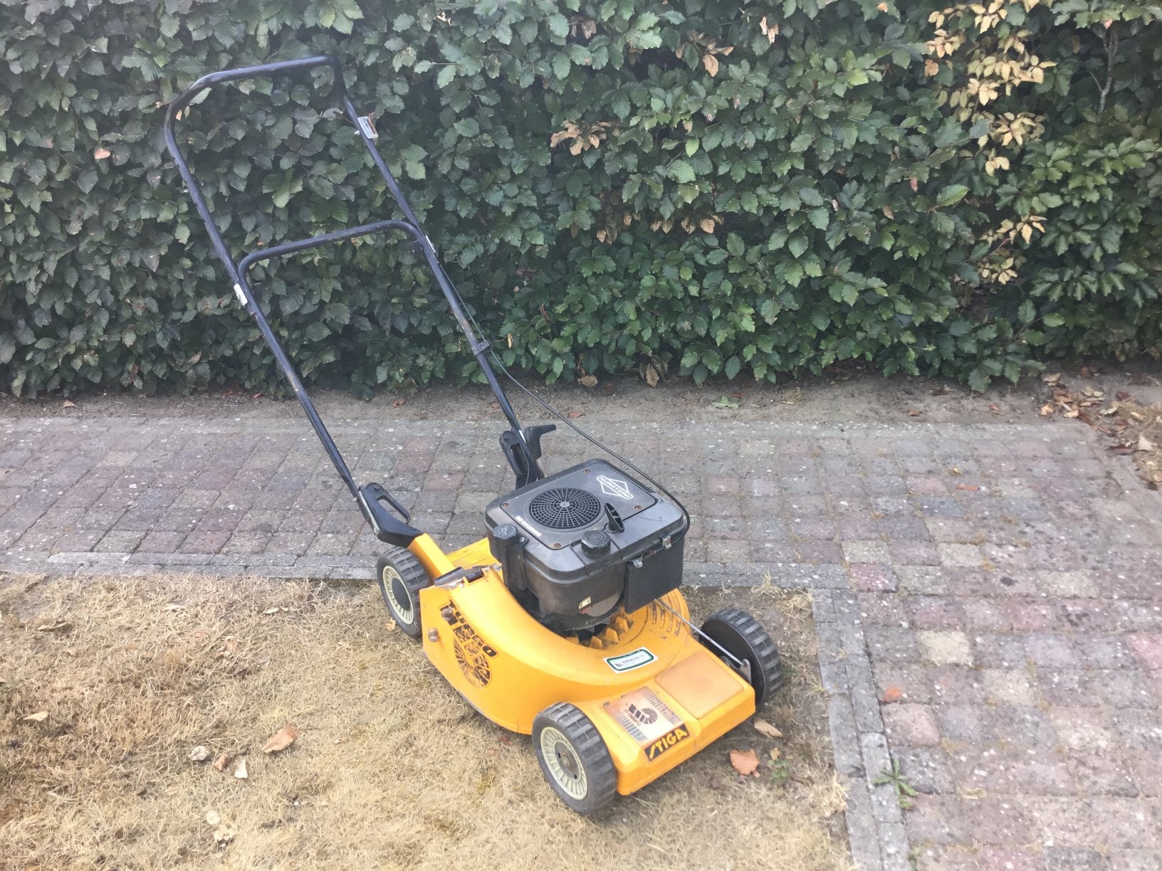 Vercuteermachine + 3 grasmachines, Ophalen, Zo goed als nieuw, Opvangbak