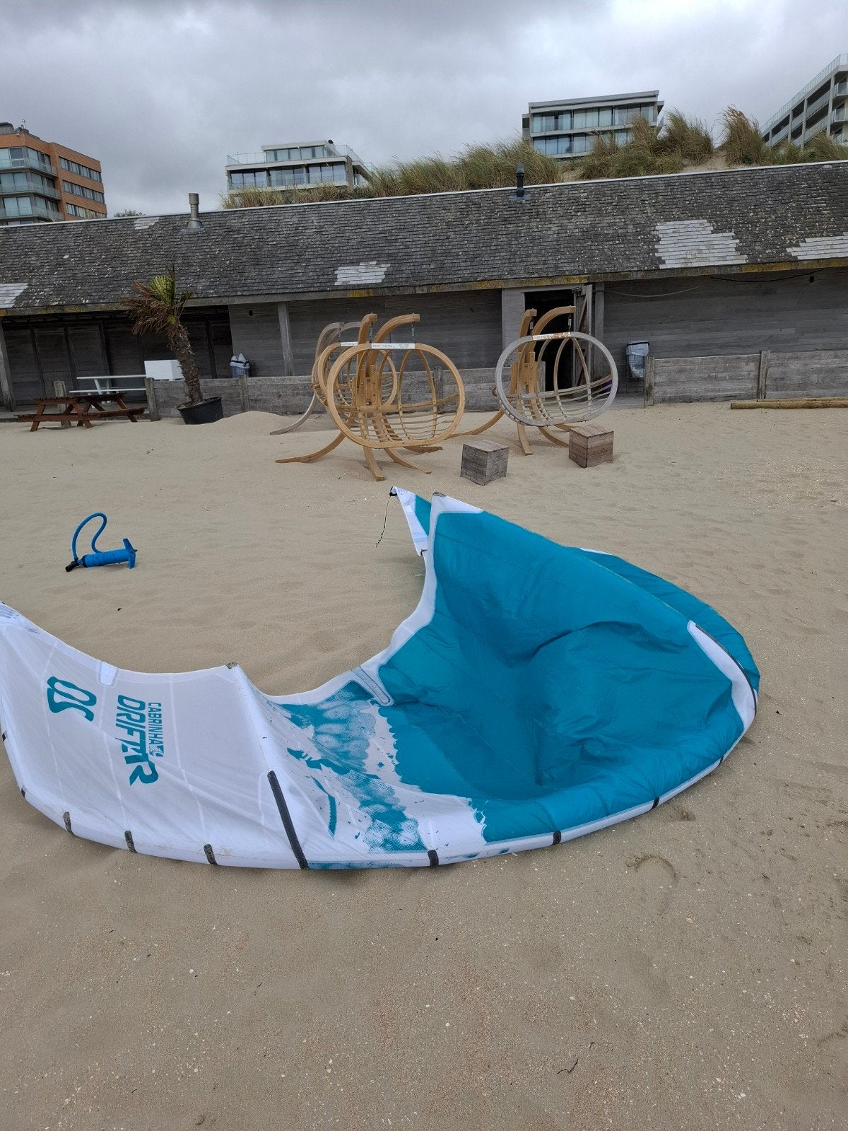 cabrinha drifter 9m, Sports nautiques & Bateaux, Kitesurf, Enlèvement, Comme neuf, 9 m², Kite