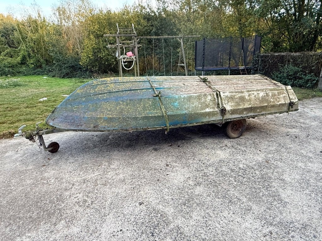 Boot voor restauratie + trailer — project — Morlanwelz, Ophalen, Gebruikt, Geen motor, 5 m