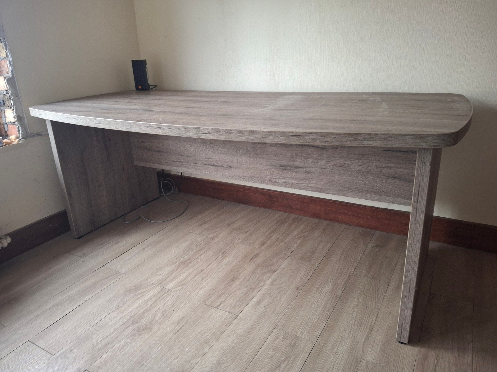 Bureau met bijhorende kasten, Huis en Inrichting, Ophalen