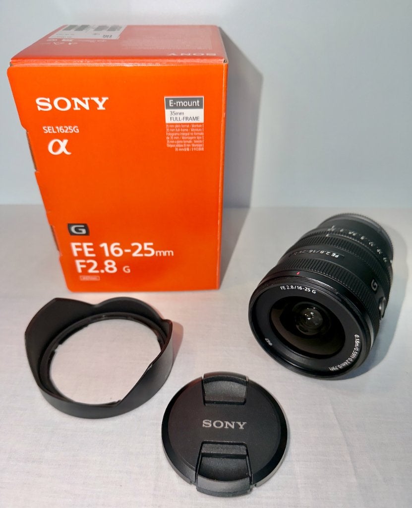 Sony FE 16-25mm F/2.8 G + garantie | Zo goed als nieuw, Audio, Tv en Foto, Foto | Lenzen en Objectieven, Ophalen, Sony E-mount