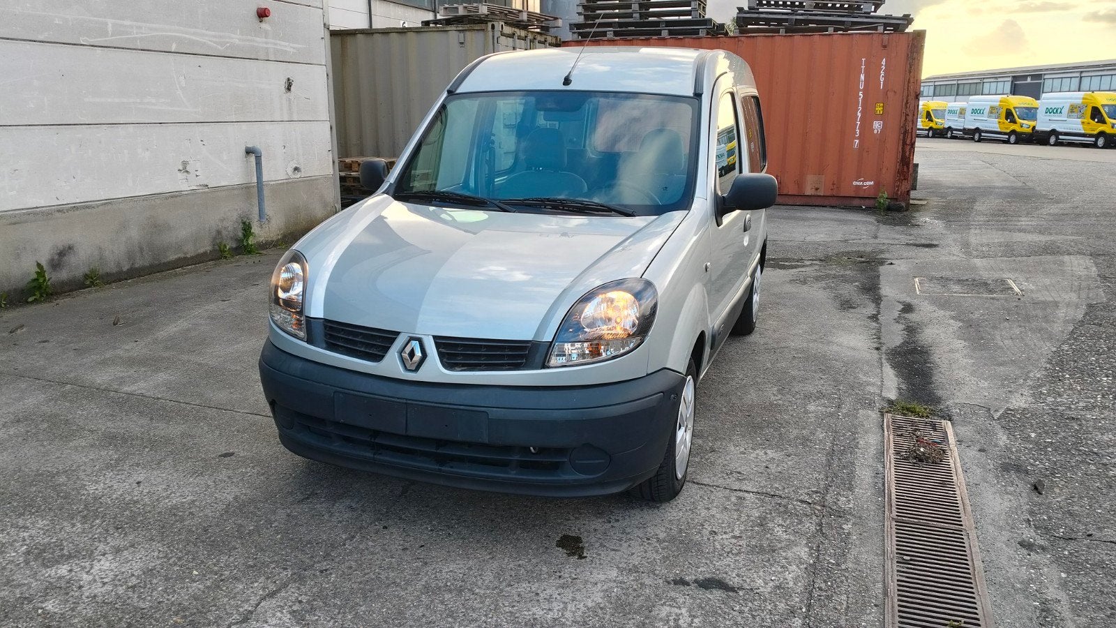 Renault Kangoo' Airco ' Km 084.000', Auto's, Renault, Bedrijf, Kangoo, Te koop, Benzine