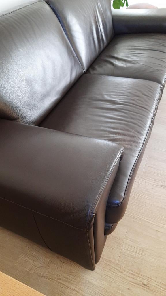 Natuzzi dallas 2277 3 zits bank in leder Status 25cc brown, Huis en Inrichting, Ophalen, Gebruikt, Driepersoons, Rechte bank