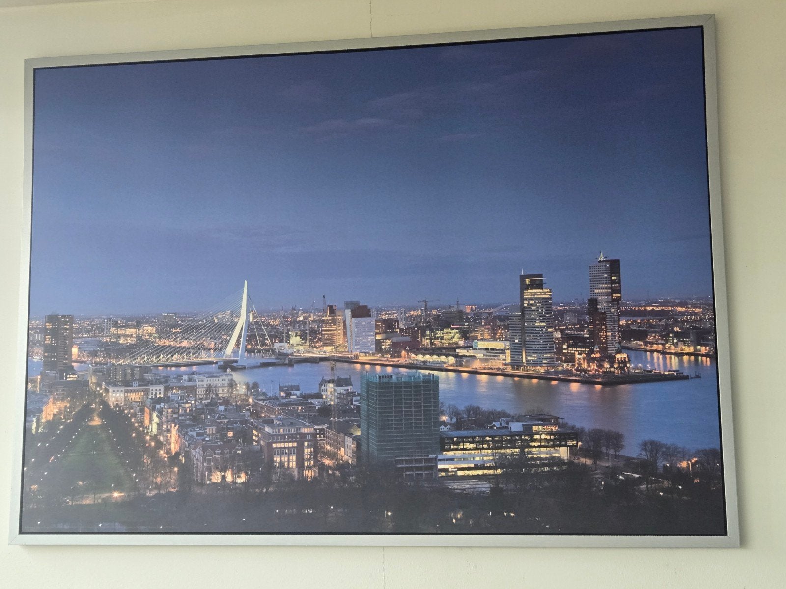 Mooie canvas in houten kader, zich Rotterdam afmetingen 140, Ophalen of Verzenden, Zo goed als nieuw