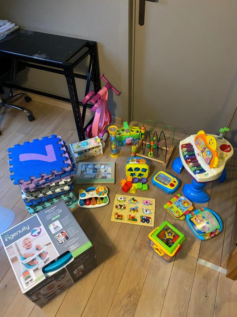 Lot enfant bébé de 1 à 4 ans, Enfants & Bébés, Jouets | Jouets de bébé, Utilisé, Enlèvement