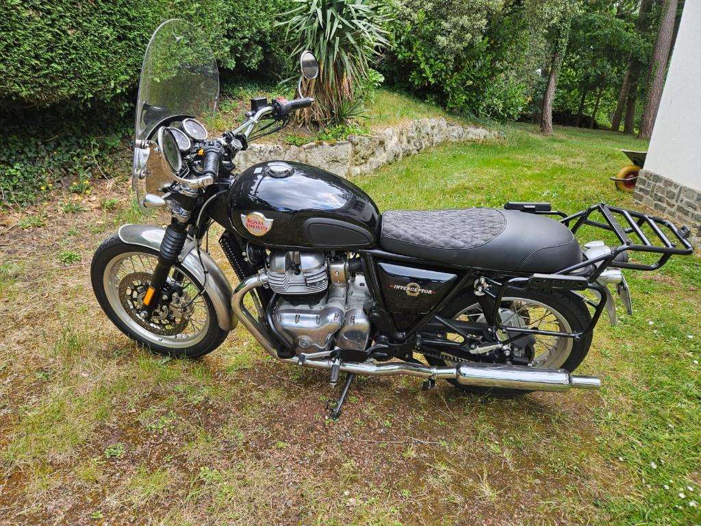 royal enfield interceptor