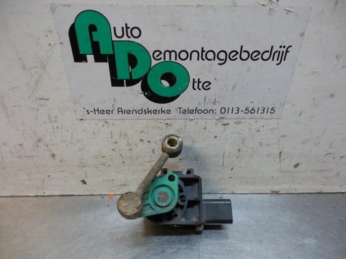 Moteur phare d'un Peugeot 407, -, Utilisé, -, Peugeot