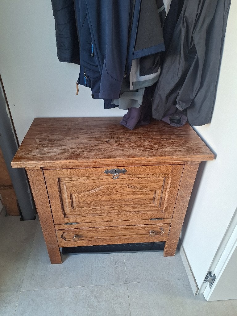 Lage kast eik met lade en opbergvak, Gebruikt, Eikenhout, Met lade(s), 50 tot 100 cm