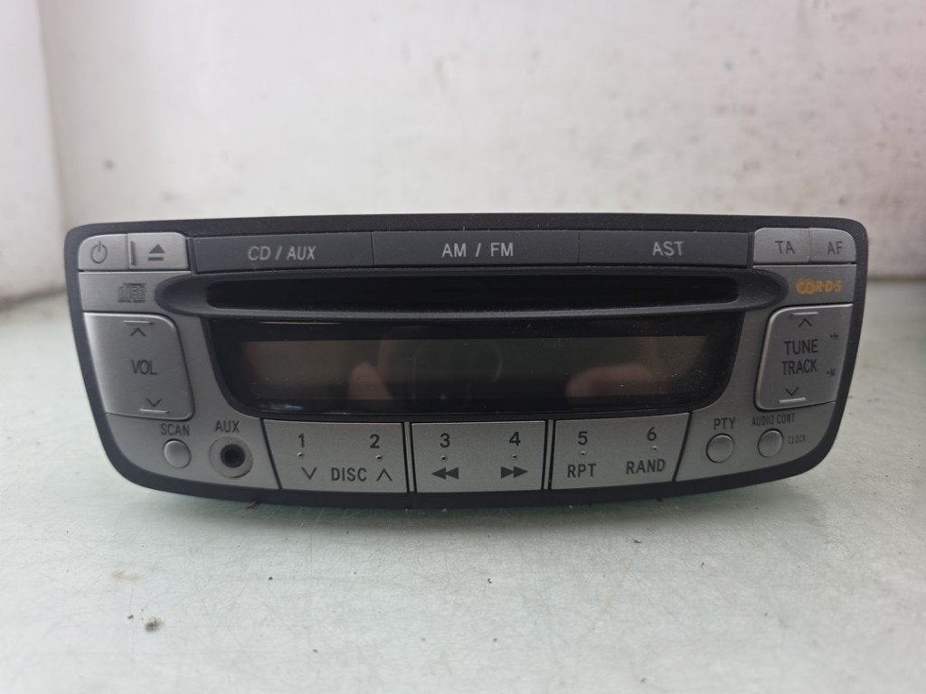 RADIO Toyota Aygo (B10) (|861200H010|6564K6|), Kundenbetreuung@toyota.de, Toyota, Utilisé, Toyota-Allee 2
50858  Köln, DE