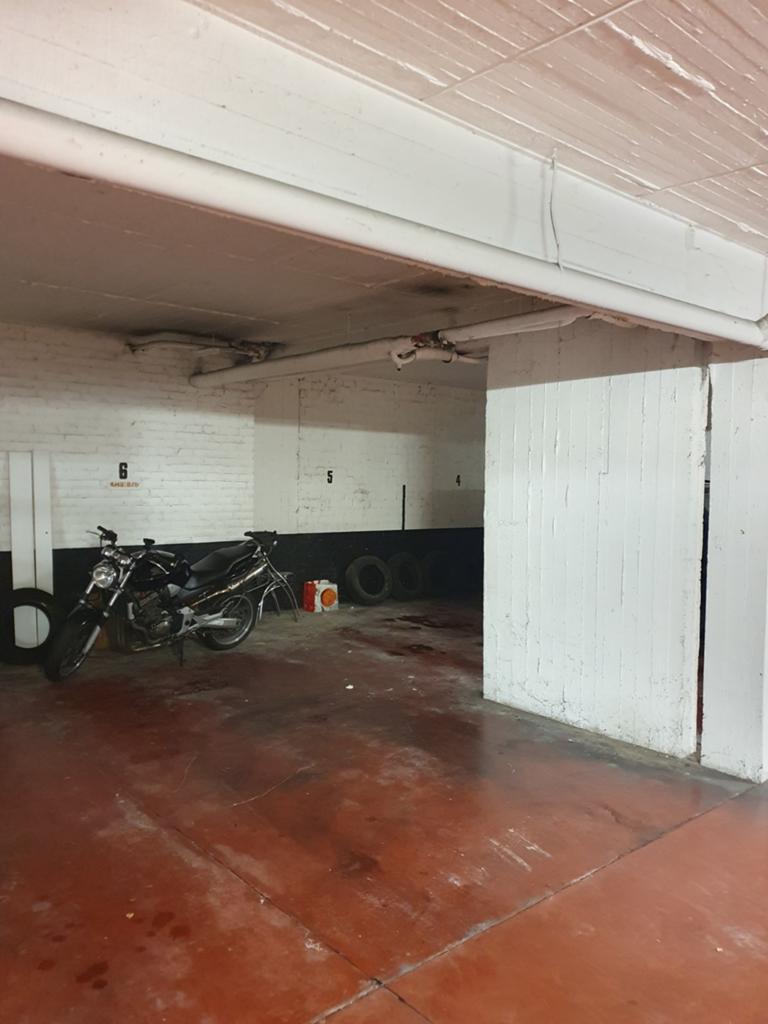 Verhuur parkeerplaats Evere / Schaarbeek, Immo, Garages en Parkeerplaatsen