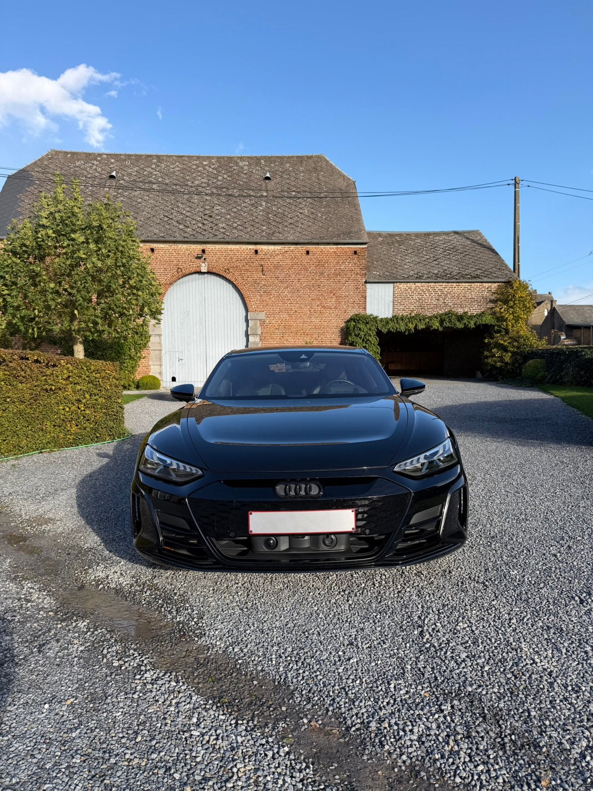 Audi e-tron gt, Autos, Cuir et Alcantara, Achat, 4 portes, Entretenue par le concessionnaire