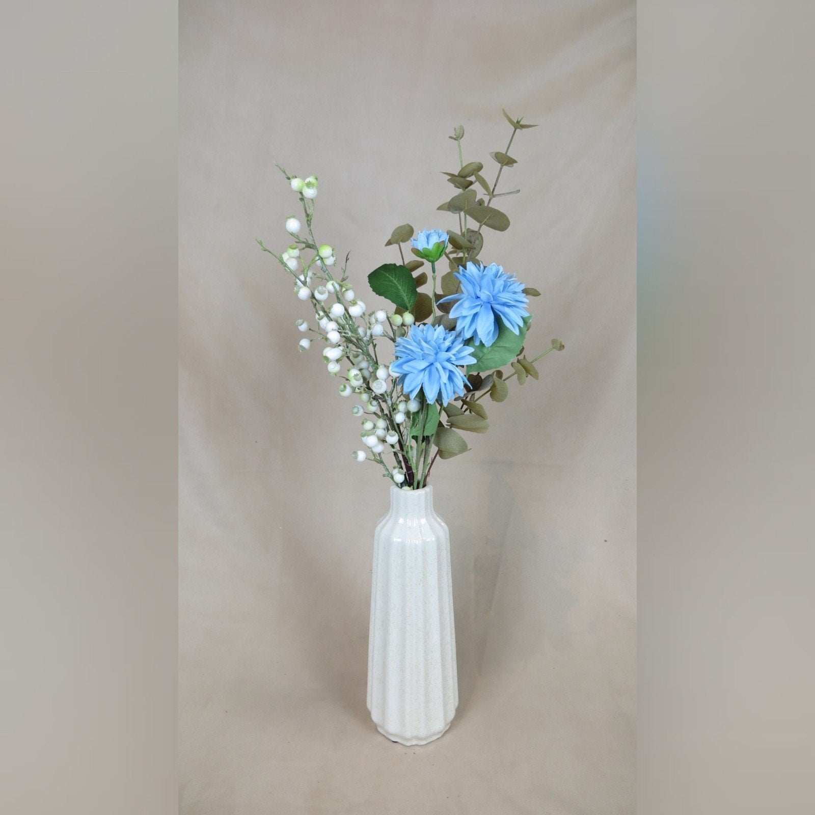 Vaas met zijden bloemen, Huis en Inrichting, Ophalen