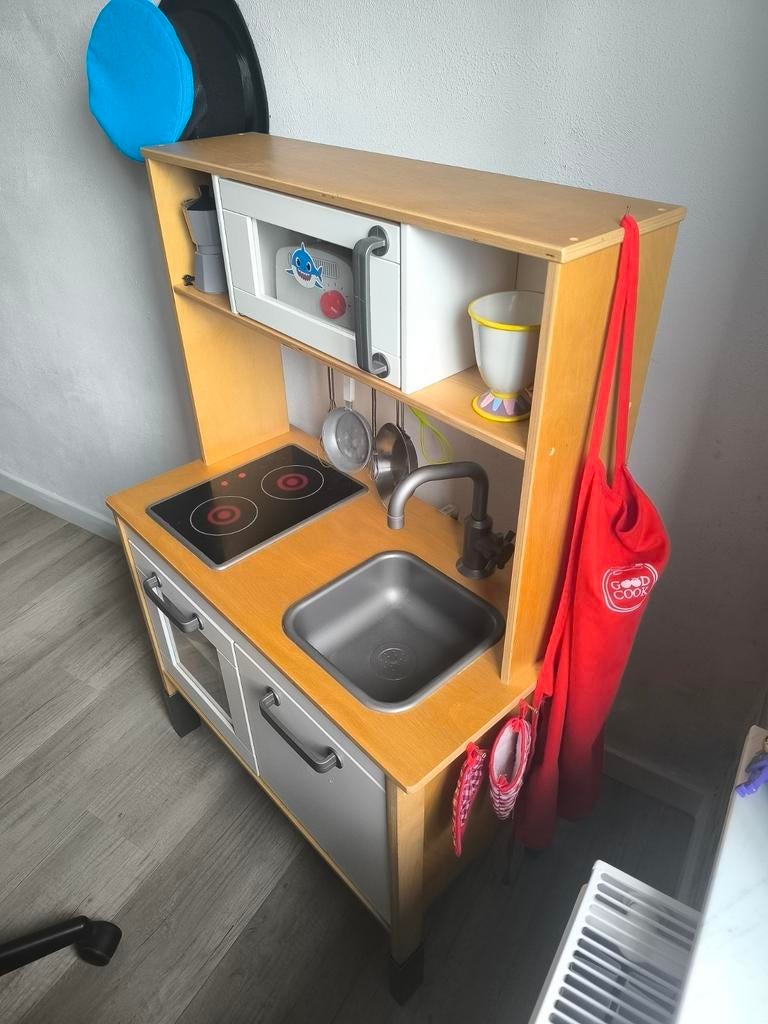 Speel keuken met veel kookgerei, Enlèvement