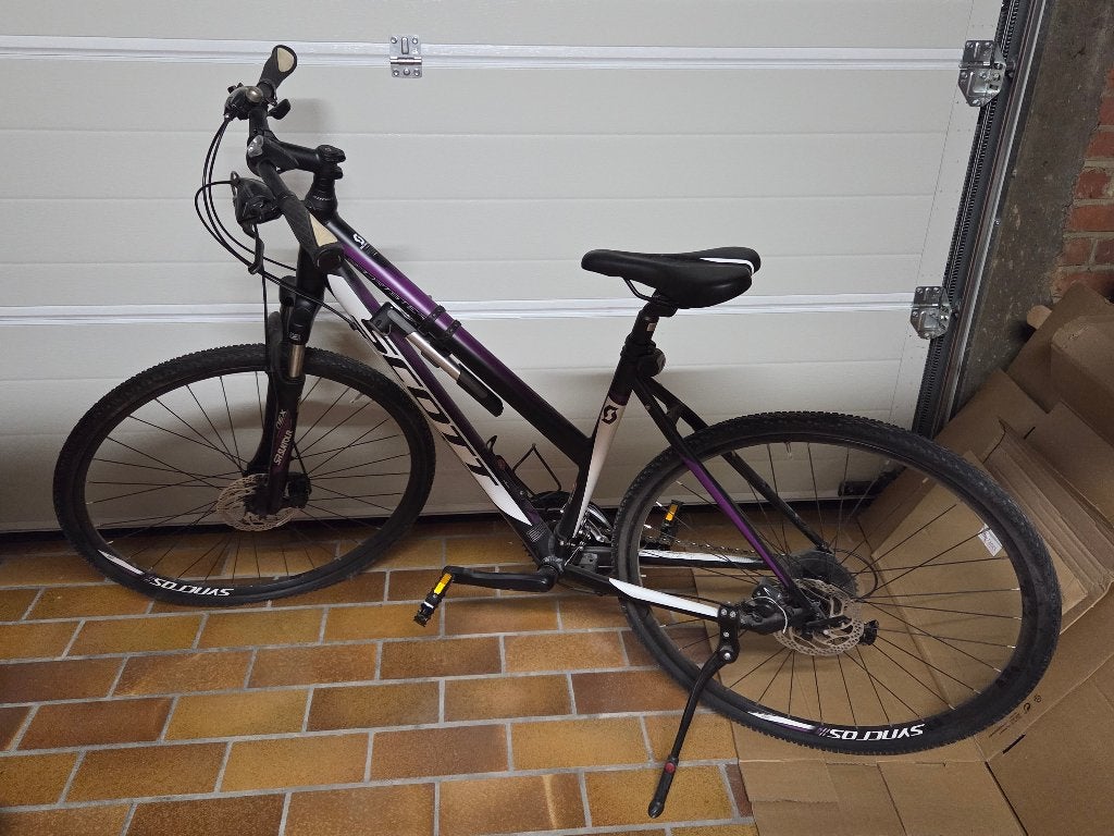 Vélo hybride Scott, VTT/trekking/ville femme, Vélos & Vélomoteurs, Autres marques, Vitesses, Enlèvement, Utilisé